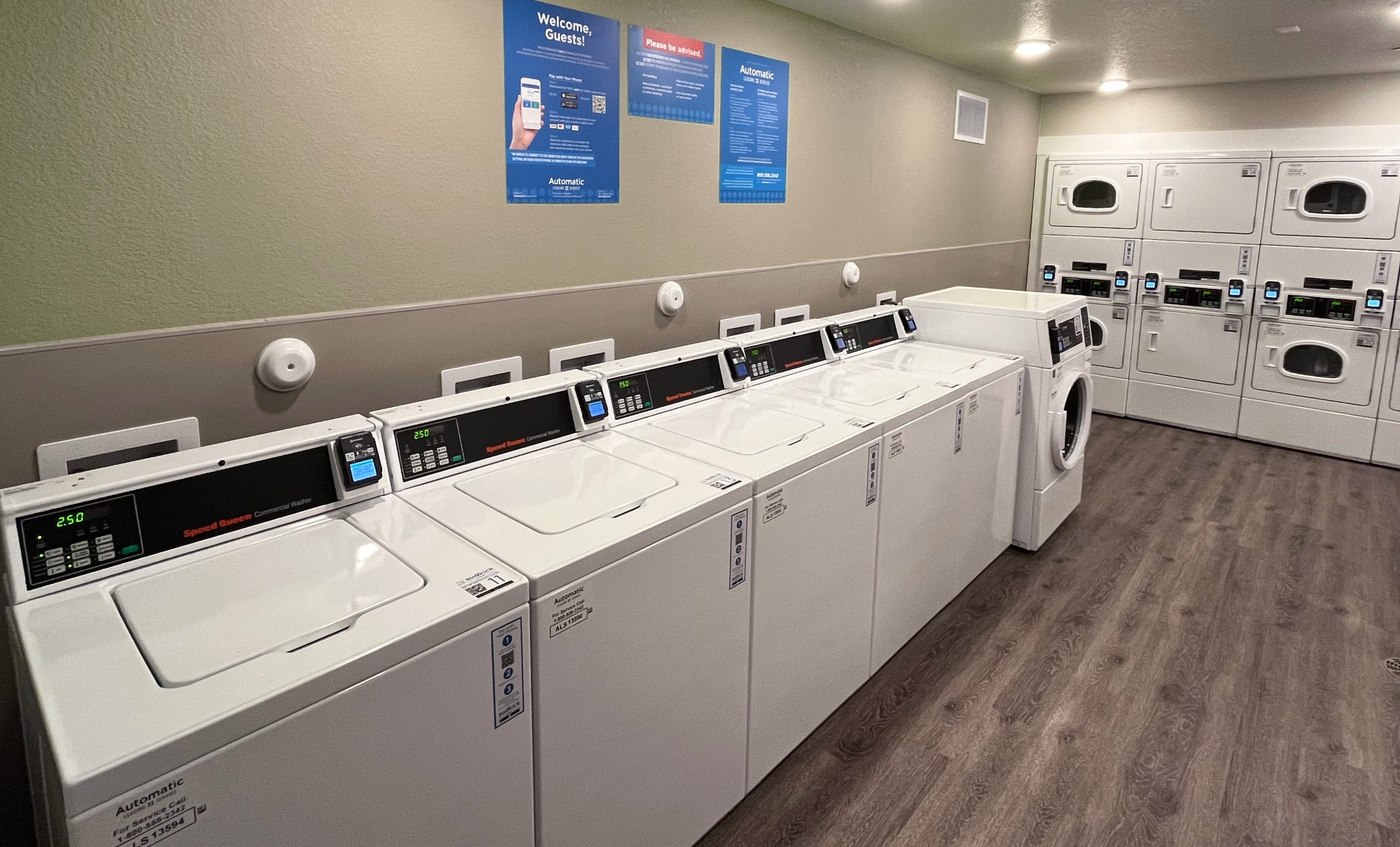Photo of a beautiful hotel laundry room